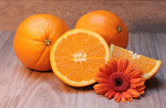 Witamina C w pomarańczy